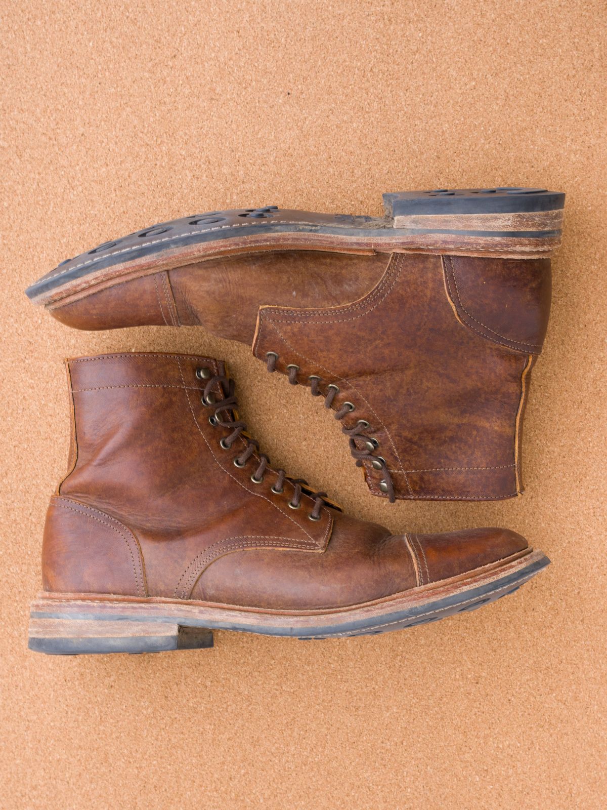 Photo by davehillsd on February 6, 2024 of the Oak Street Bootmakers Trench Boot in Badalassi Carlo Spiga Habana.
