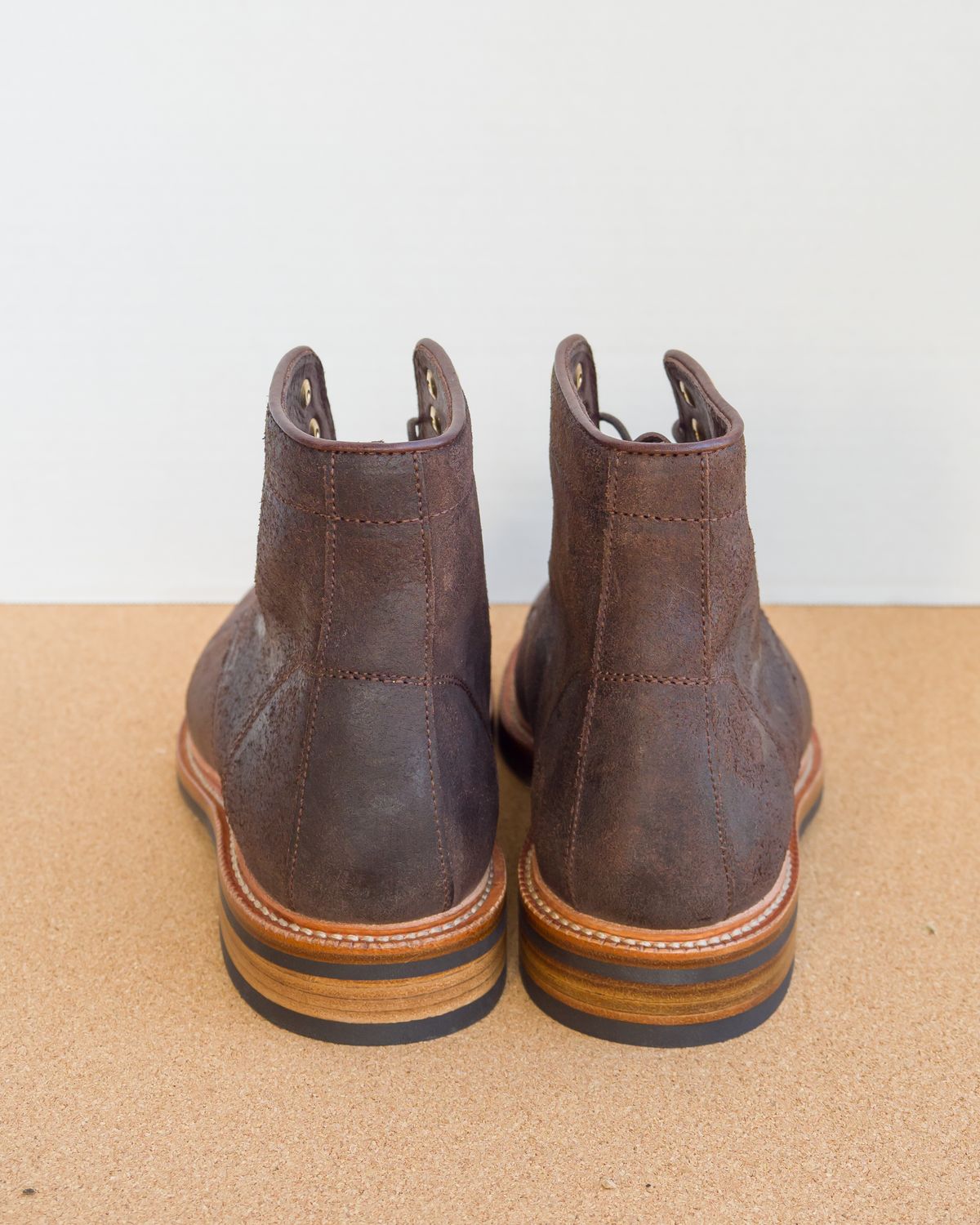 Photo by davehillsd on October 2, 2023 of the Parkhurst The Allen in Dark Chocolate Roughout.