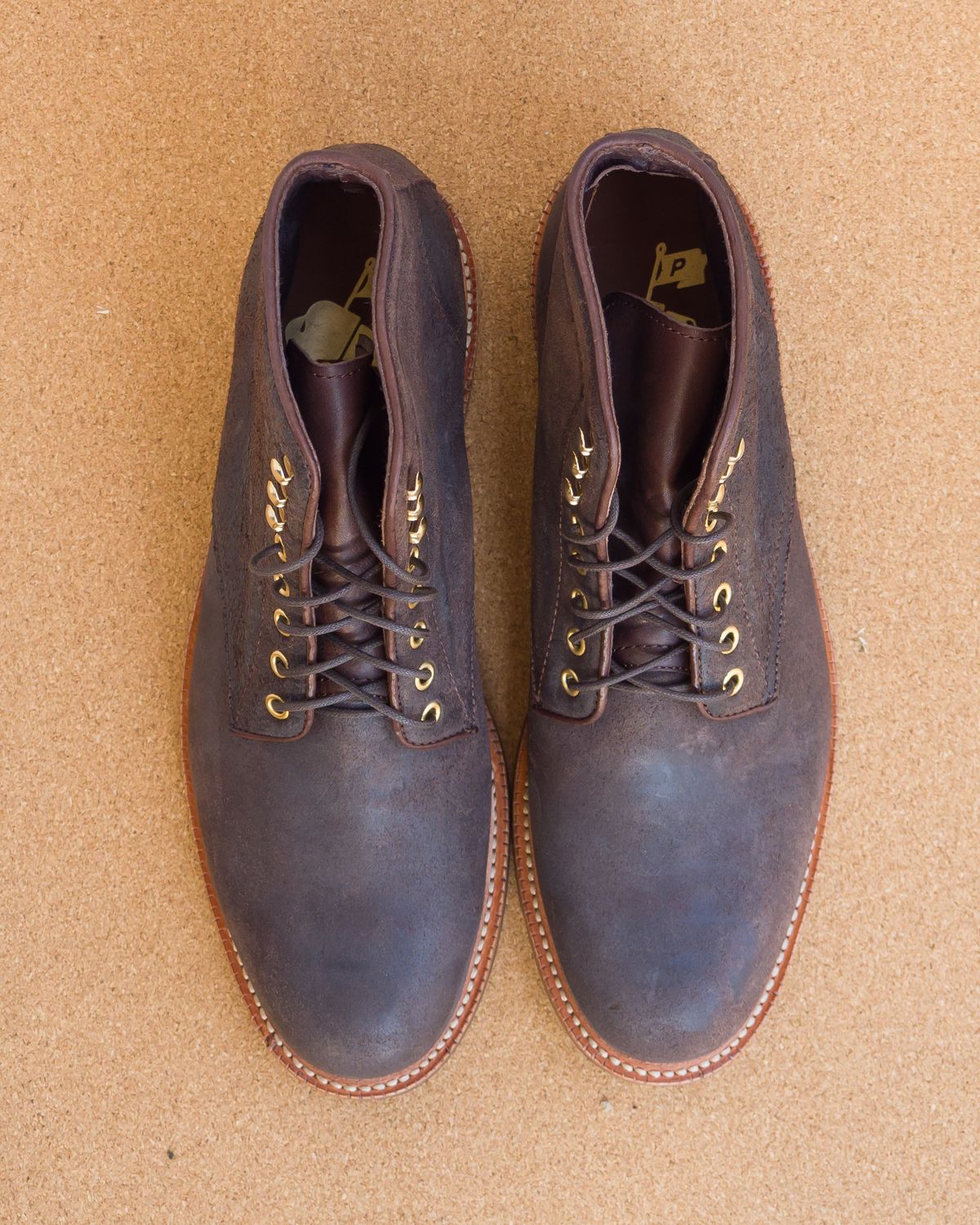 Photo by davehillsd on October 2, 2023 of the Parkhurst The Allen in Dark Chocolate Roughout.