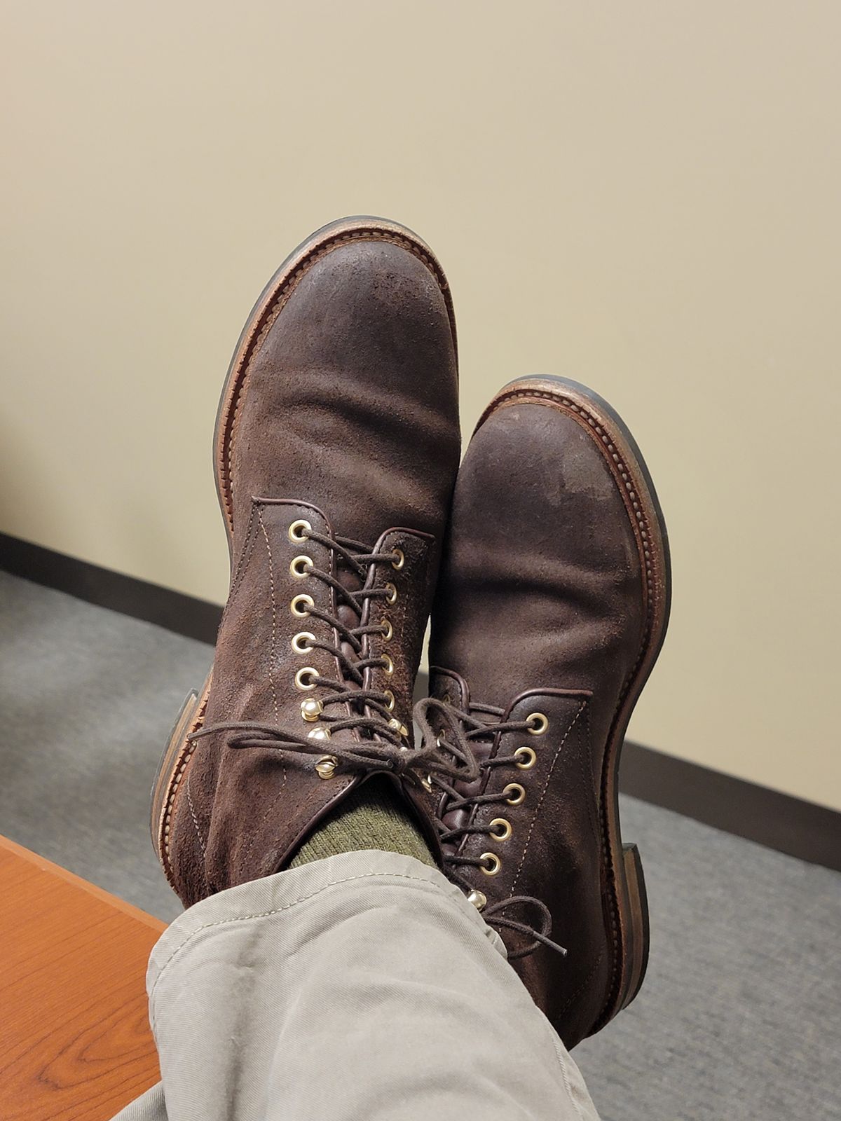 Photo by davehillsd on November 6, 2023 of the Parkhurst The Allen in Dark Chocolate Roughout.