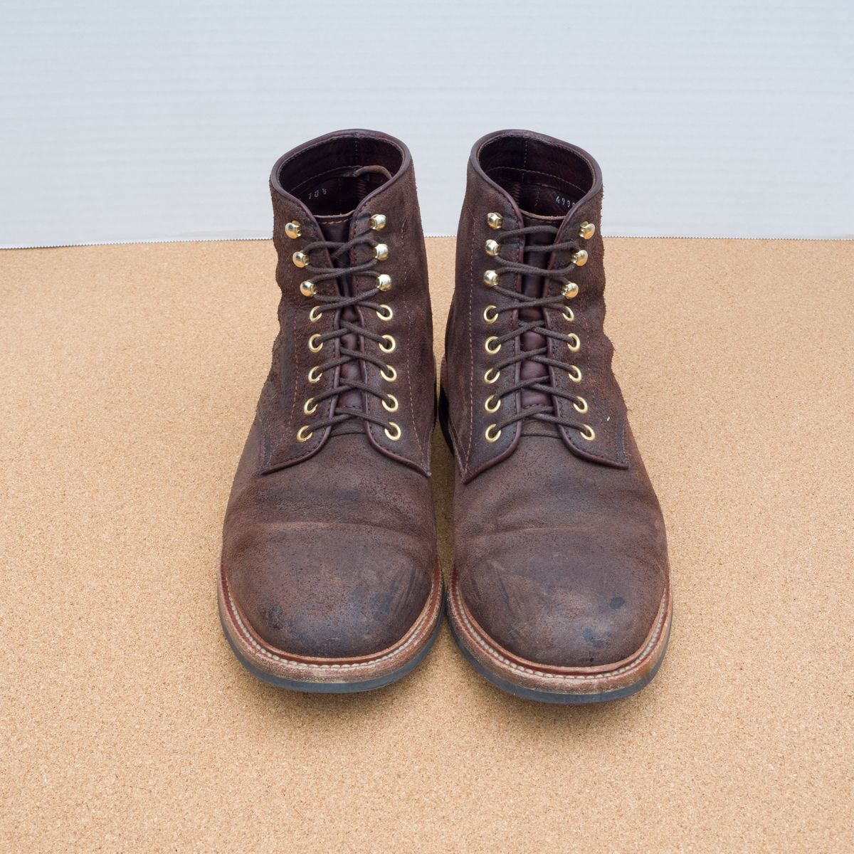 Photo by davehillsd on December 3, 2023 of the Parkhurst The Allen in Dark Chocolate Roughout.