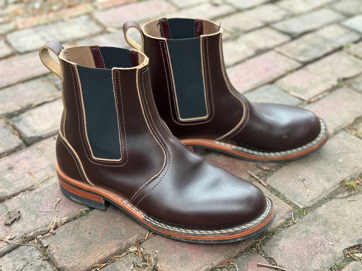 Photo by captain on December 31, 2023 of the Nicks Heritage Chelsea in Horween Brown Chromexcel.