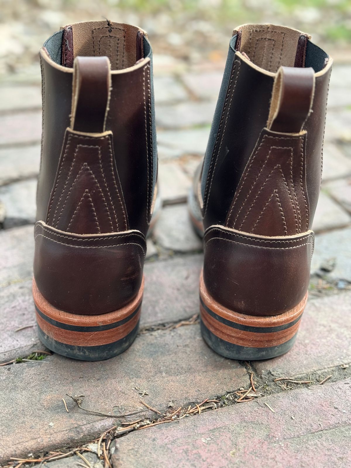 Photo by captain on January 8, 2024 of the Nicks Heritage Chelsea in Horween Brown Chromexcel.