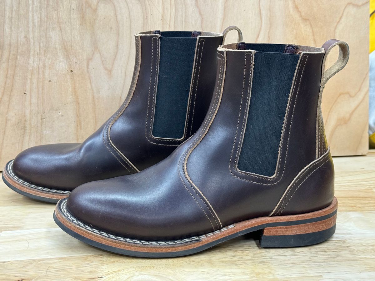 Photo by captain on January 23, 2024 of the Nicks Heritage Chelsea in Horween Brown Chromexcel.