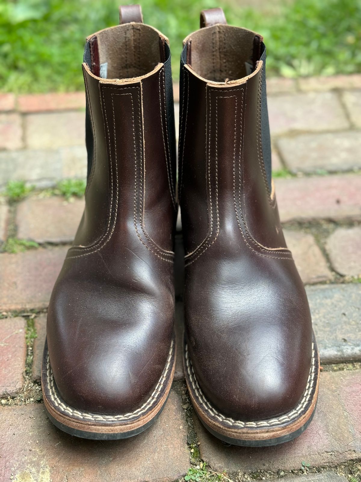 Photo by captain on May 11, 2024 of the Nicks Heritage Chelsea in Horween Brown Chromexcel.