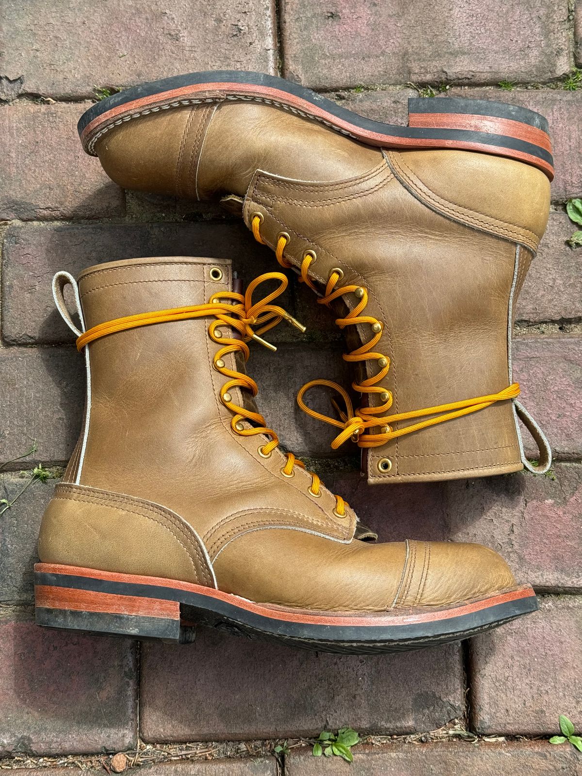 Photo by captain on April 21, 2024 of the Nicks MTO in Horween Sage Chromepak.