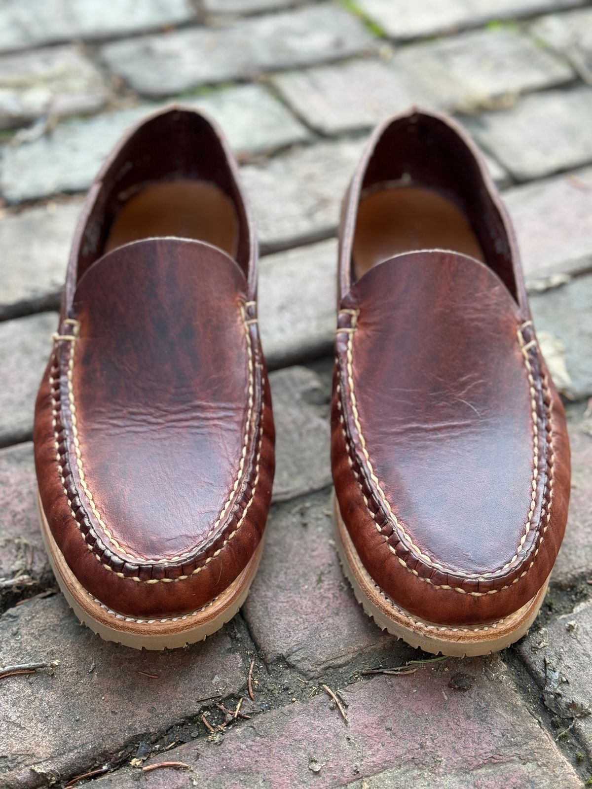 Photo by captain on January 11, 2024 of the Rancourt & Co. 1967 Venetian in Horween Dark Brown Chromepak.