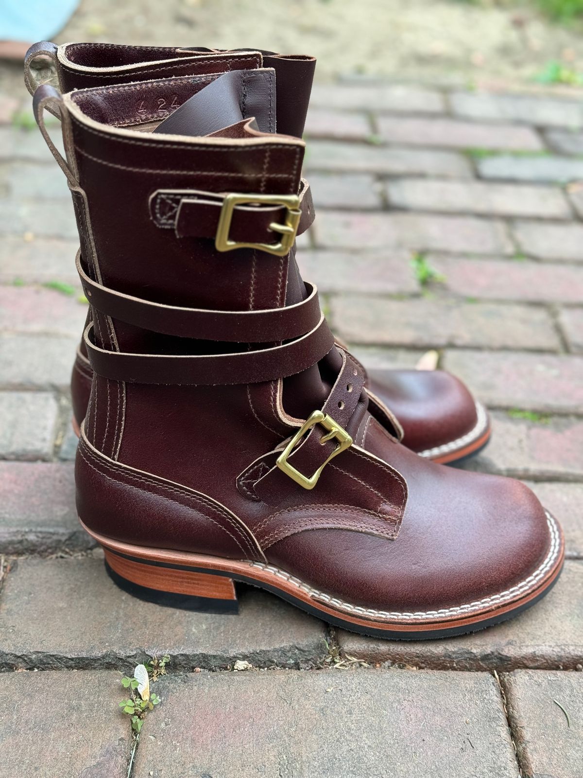 Photo by captain on April 24, 2024 of the Nicks Heritage TankerPro in Horween Tan Waxed Flesh.