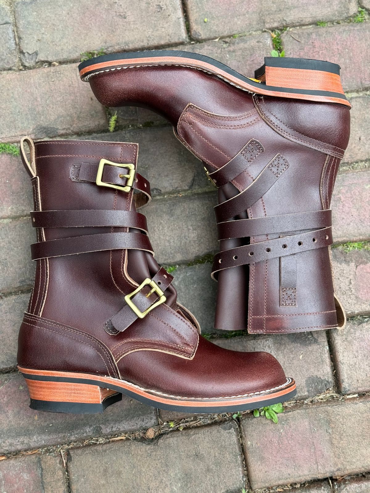 Photo by captain on April 24, 2024 of the Nicks Heritage TankerPro in Horween Tan Waxed Flesh.