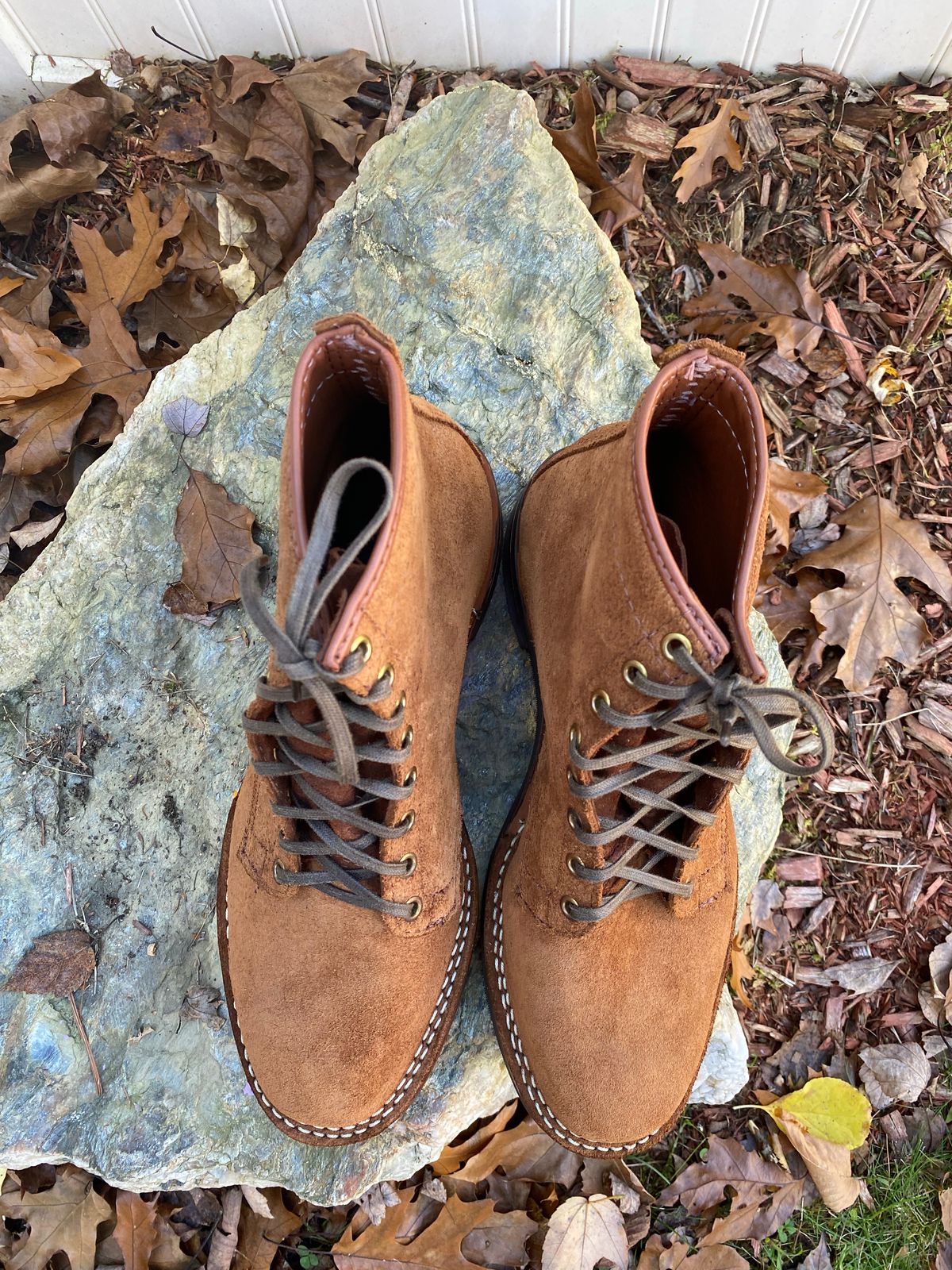 Photo by DumplingDotCom on November 1, 2022 of the Wesco Johannes in Seidel Brown Domain Roughout.