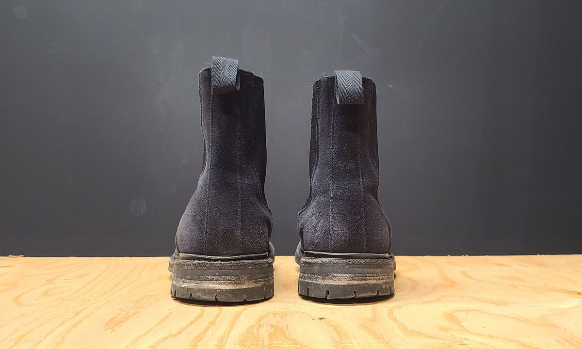 Photo by hoainp on January 6, 2025 of the Tricker's Stephen Chelsea Boot in Zonta Oceano Castorino Suede.
