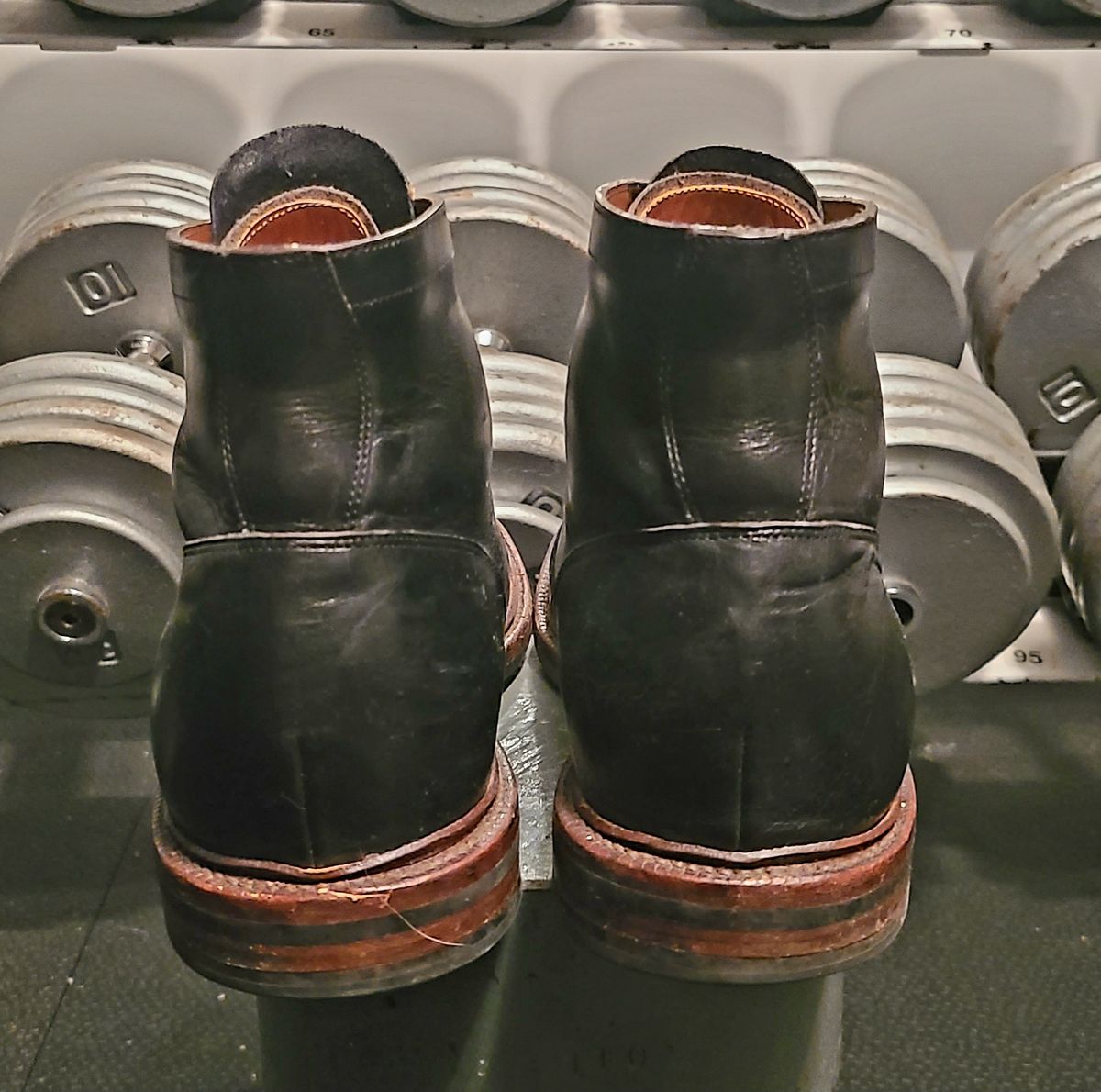 Photo by hoainp on January 6, 2024 of the Grant Stone Ottawa Boot in Horween Black Chromexcel.