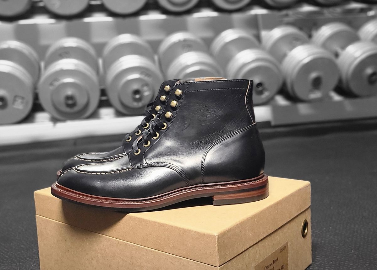 Photo by hoainp on October 7, 2023 of the Grant Stone Ottawa Boot in Horween Black Chromexcel.