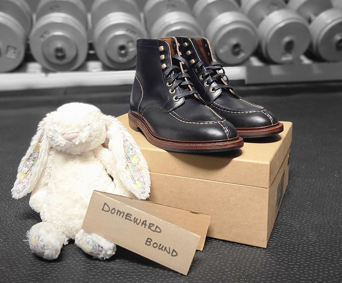 Photo by hoainp on October 7, 2023 of the Grant Stone Ottawa Boot in Horween Black Chromexcel.