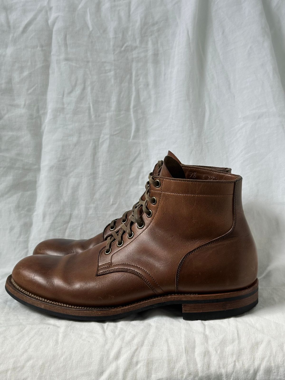 Photo by incorrectpath on April 1, 2025 of the Viberg Service Boot in Horween Natural Chromexcel.