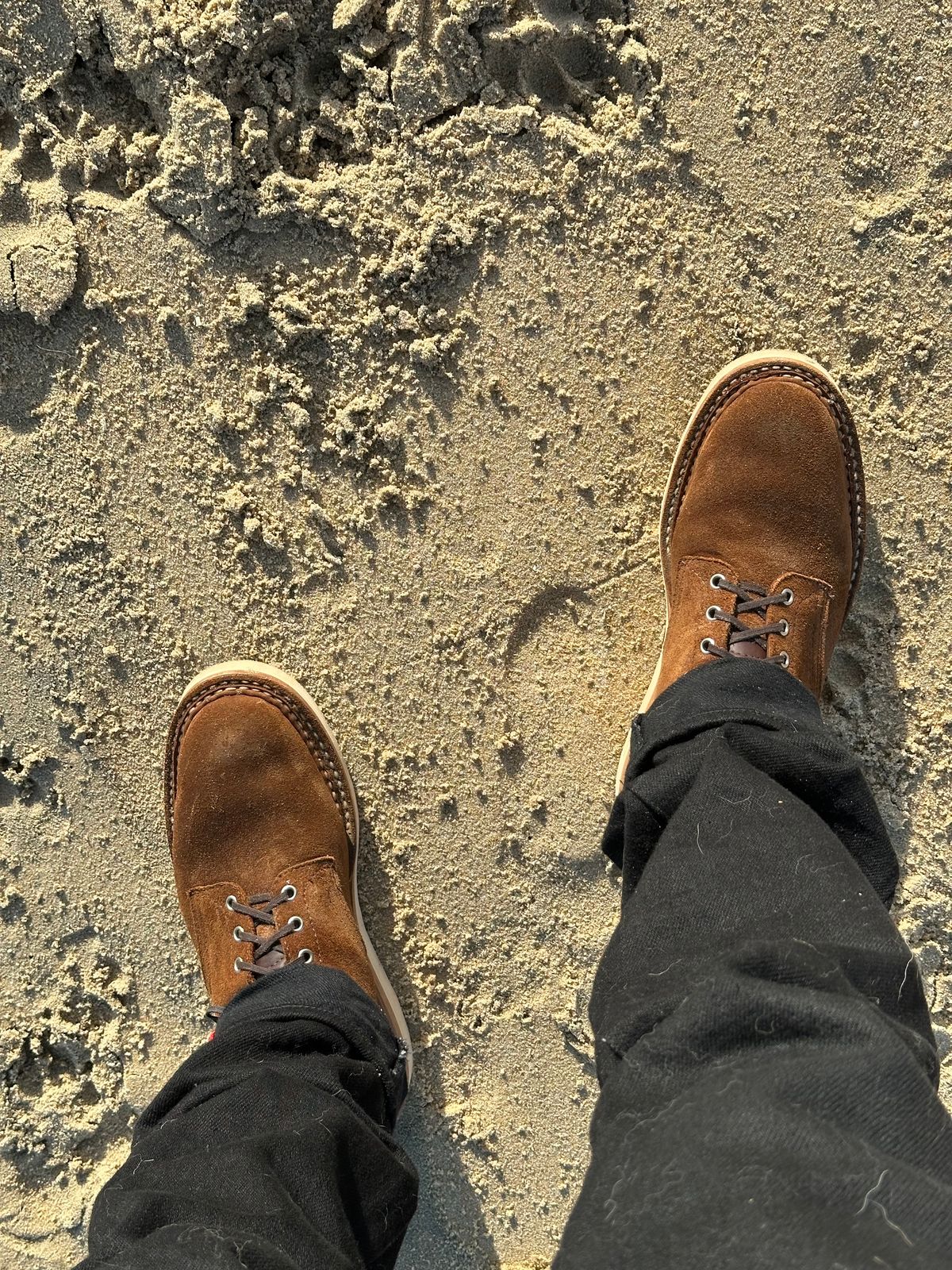 Photo by incorrectpath on September 4, 2025 of the White's 350 Cruiser in Seidel Distressed Roughout.