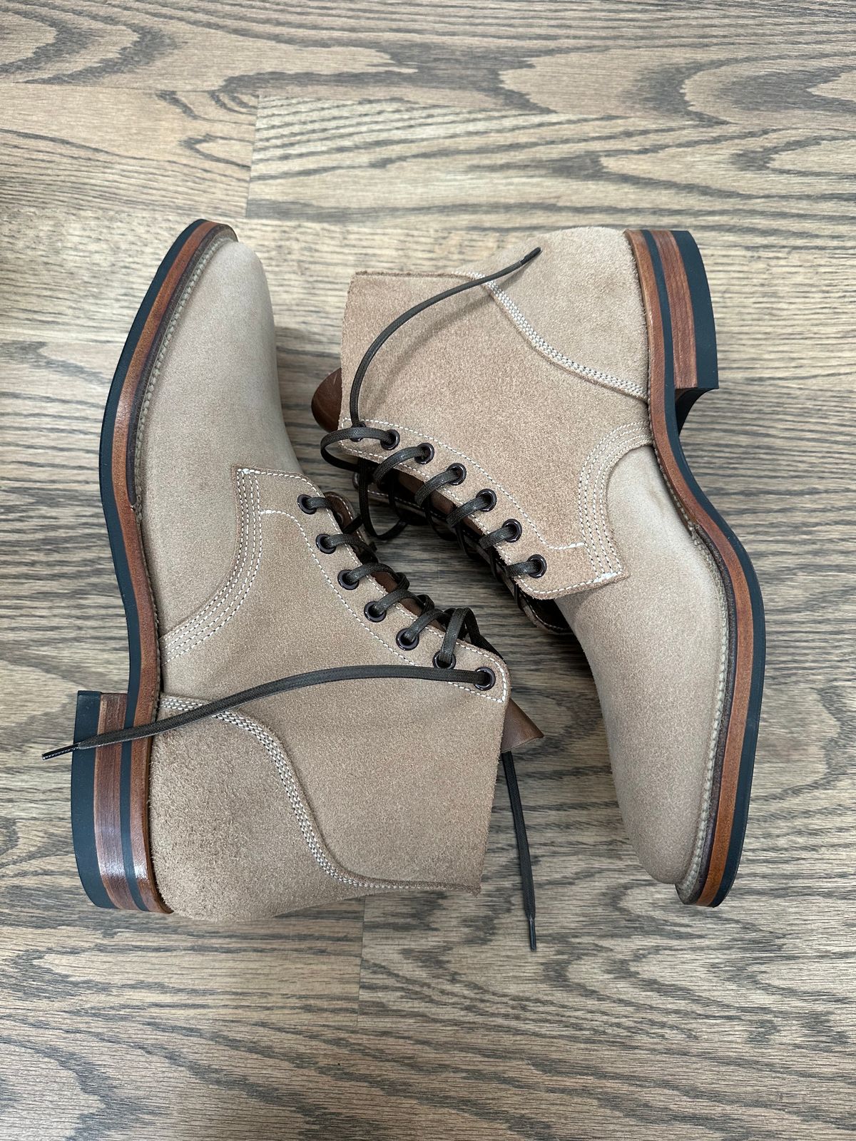 Photo by incorrectpath on December 19, 2023 of the Viberg Boondocker in Horween Marine Field Roughout.