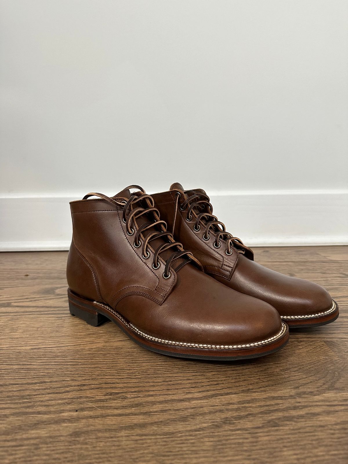 Photo by incorrectpath on November 29, 2023 of the Viberg Service Boot in Maryam Moss Horsebutt.