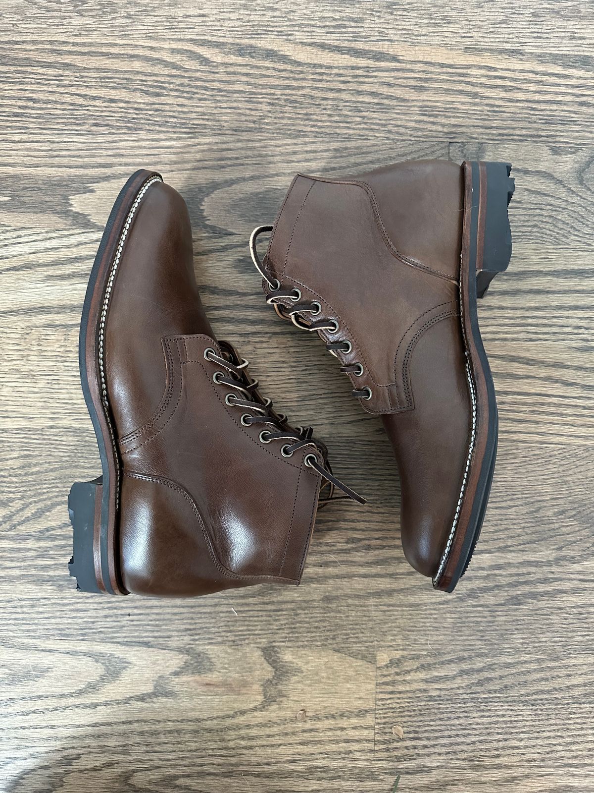Photo by incorrectpath on November 29, 2023 of the Viberg Service Boot in Maryam Moss Horsebutt.