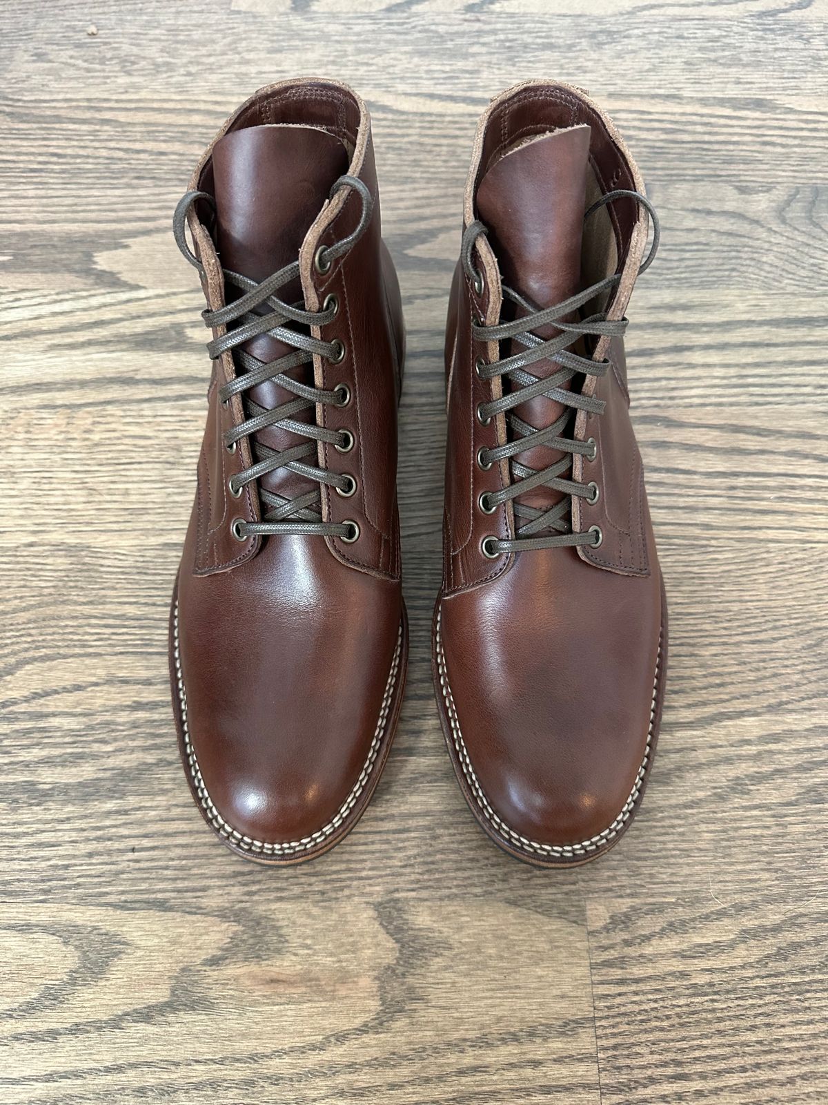 Photo by incorrectpath on November 29, 2023 of the Viberg Service Boot in Horween Brown Chromexcel.