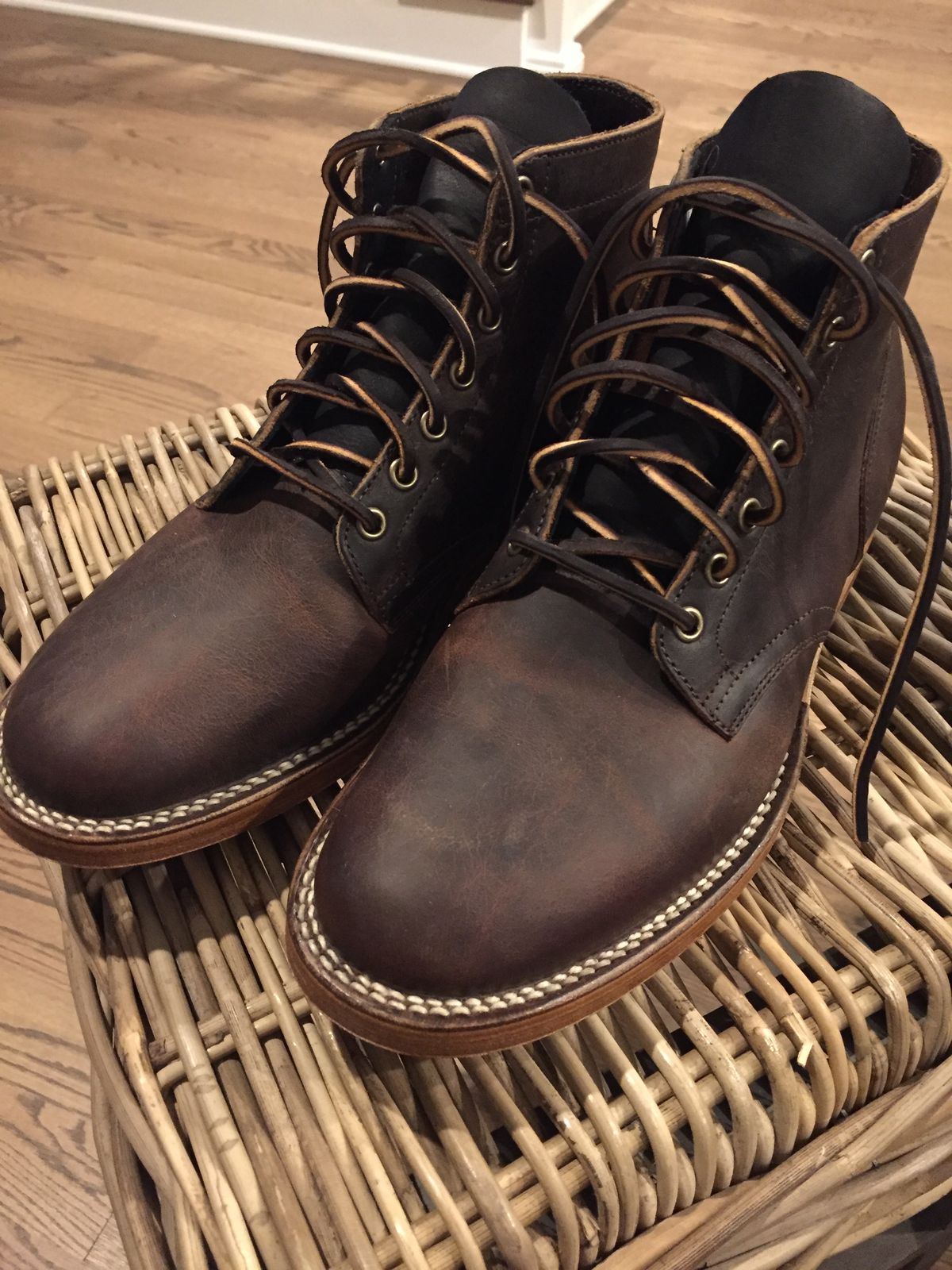 Photo by incorrectpath on September 27, 2016 of the Viberg Service Boot in Horween Vintage Mocha Oil Harness (3sixteen).