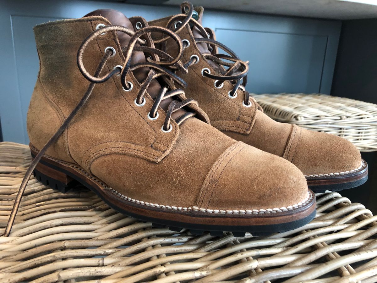 Photo by incorrectpath on September 16, 2022 of the Viberg Service Boot PCT in Horween Natural Chromexcel Roughout.