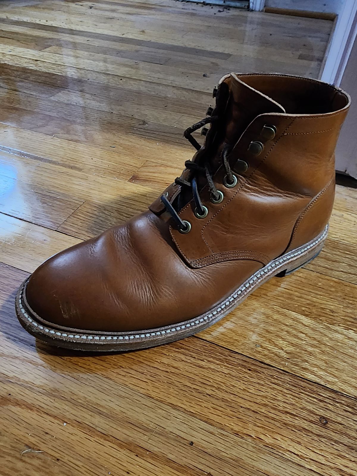 Photo by James3 on November 5, 2023 of the Grant Stone Diesel Boot in Badalassi Carlo Saddle Tan Minerva.