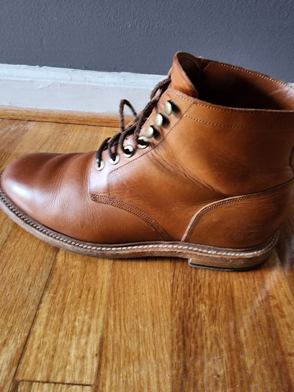 Photo by James3 on December 2, 2023 of the Grant Stone Diesel Boot in Badalassi Carlo Saddle Tan Minerva.