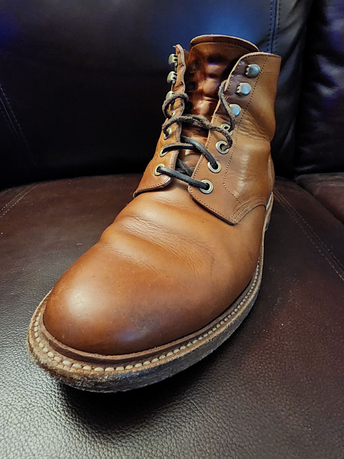 Photo by James3 on February 6, 2024 of the Grant Stone Diesel Boot in Badalassi Carlo Saddle Tan Minerva.