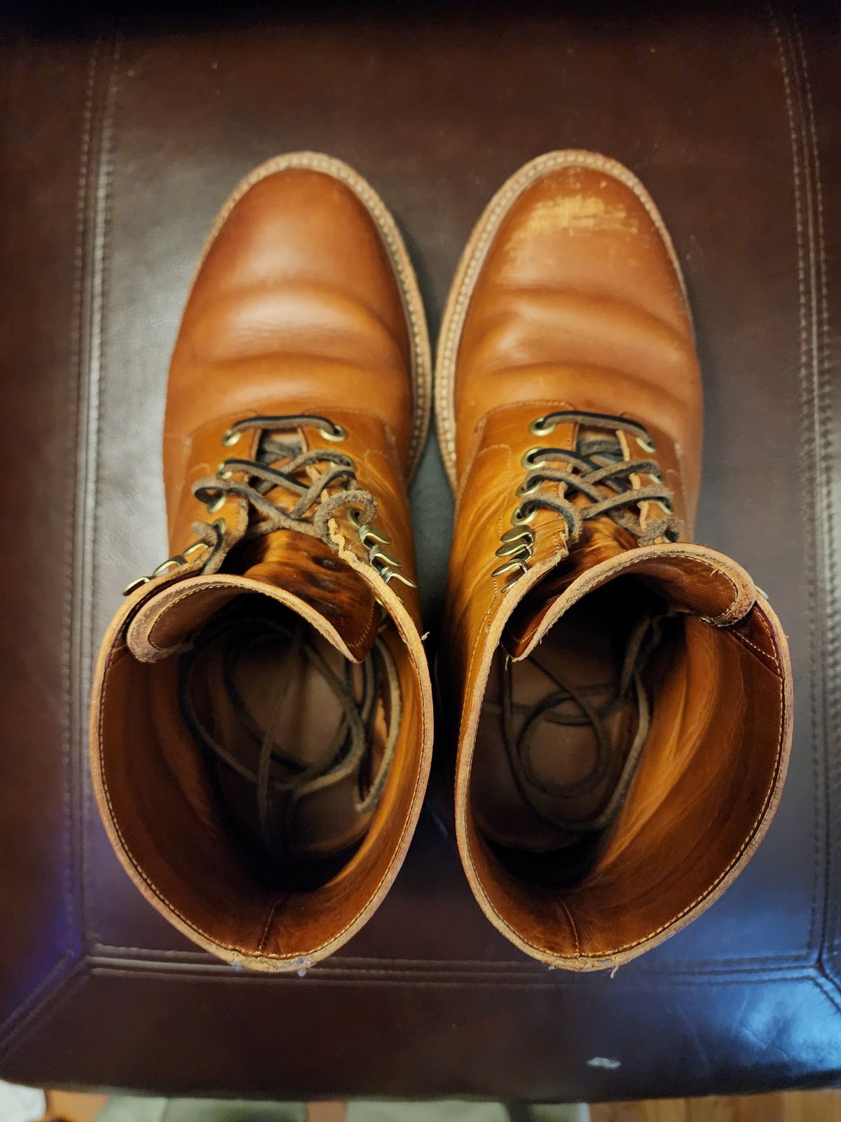 Photo by James3 on February 6, 2024 of the Grant Stone Diesel Boot in Badalassi Carlo Saddle Tan Minerva.
