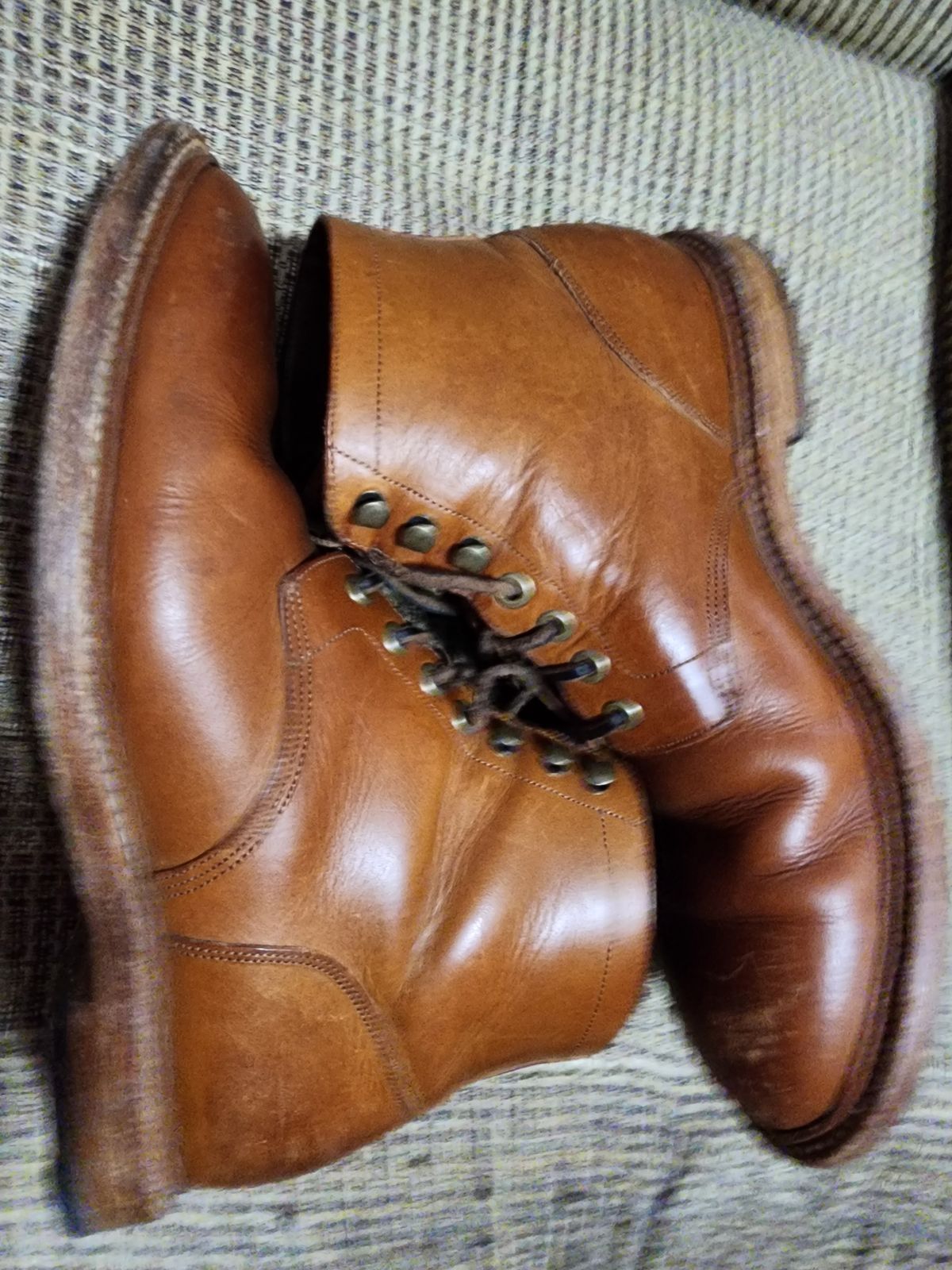 Photo by James3 on March 5, 2024 of the Grant Stone Diesel Boot in Badalassi Carlo Saddle Tan Minerva.