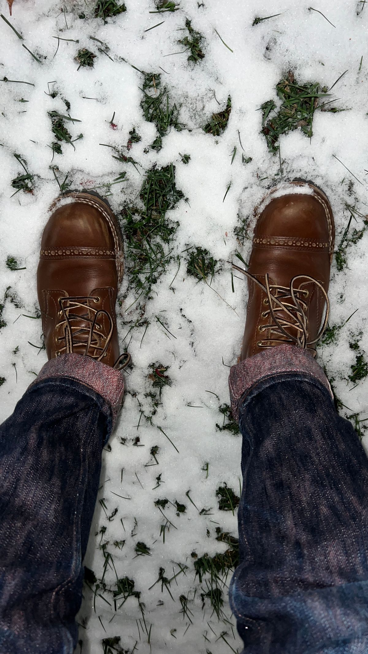 Photo by KentuckyDenimHead on December 5, 2024 of the White's Bounty Hunter in Horween British Tan Chromexcel.