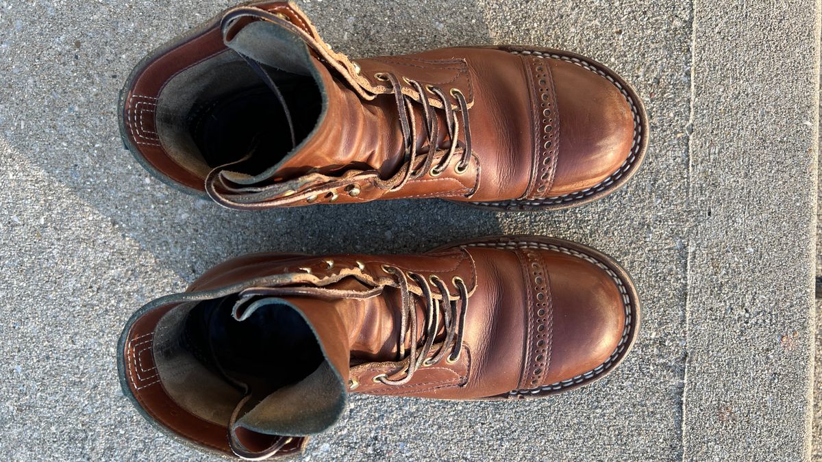 Photo by KentuckyDenimHead on December 5, 2024 of the White's Bounty Hunter in Horween British Tan Chromexcel.