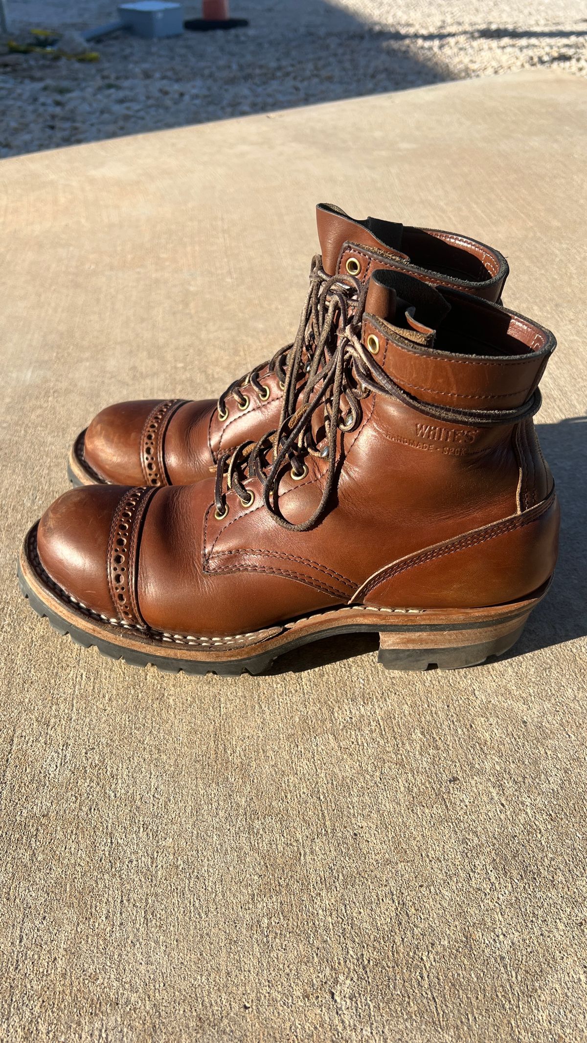 Photo by KentuckyDenimHead on March 5, 2025 of the White's Bounty Hunter in Horween British Tan Chromexcel.