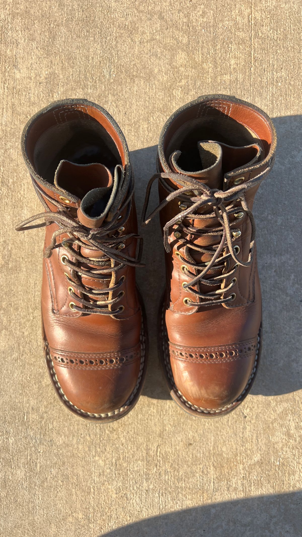 Photo by KentuckyDenimHead on March 5, 2025 of the White's Bounty Hunter in Horween British Tan Chromexcel.