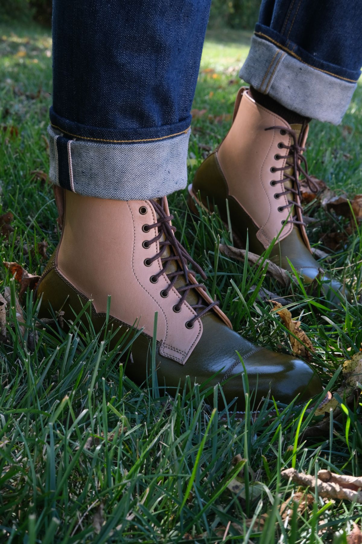 Photo by KentuckyDenimHead on October 2, 2023 of the Midas Vanquish Blucher Boot in Shinki Natural Horsehide Overdyed Olive.