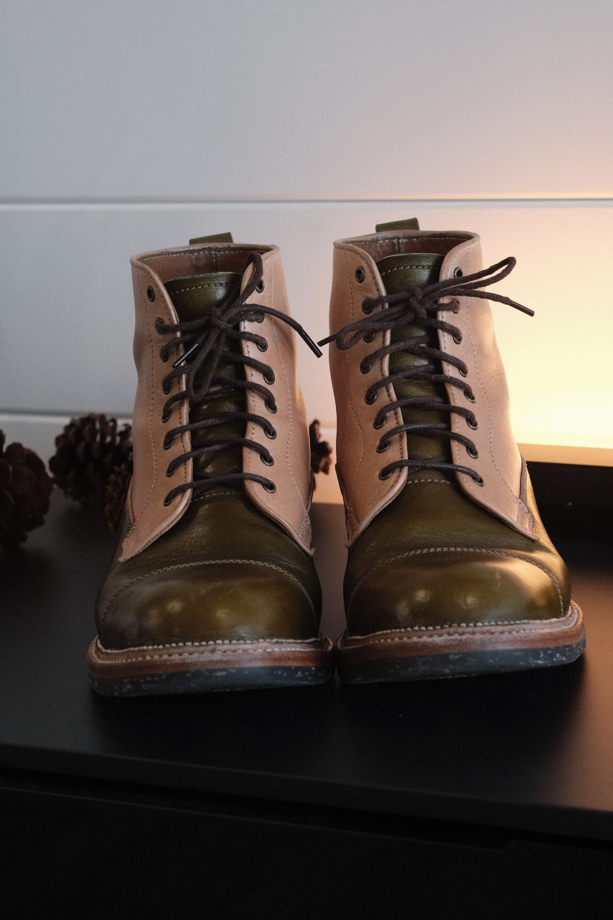 Photo by KentuckyDenimHead on November 2, 2023 of the Midas Vanquish Blucher Boot in Shinki Natural Horsehide Overdyed Olive.