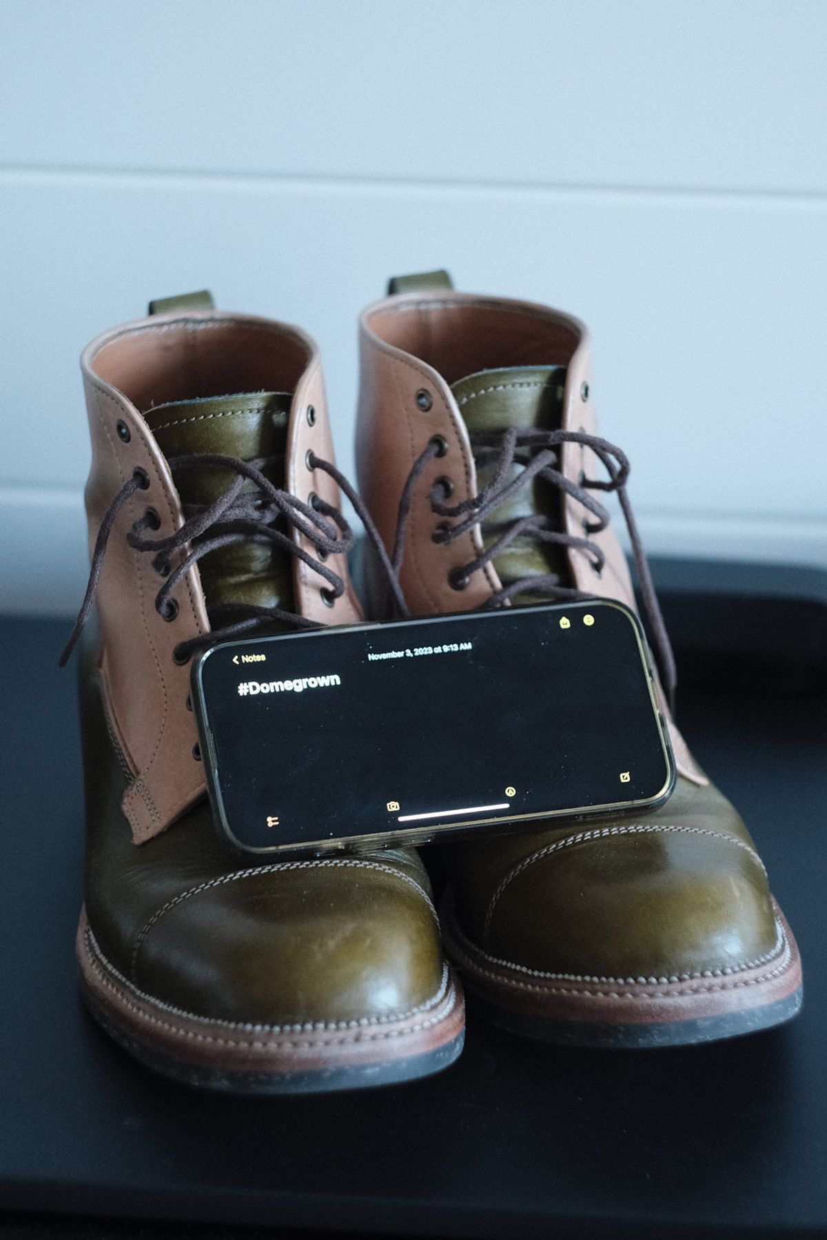 Photo by KentuckyDenimHead on November 5, 2023 of the Midas Vanquish Blucher Boot in Shinki Natural Horsehide Overdyed Olive.