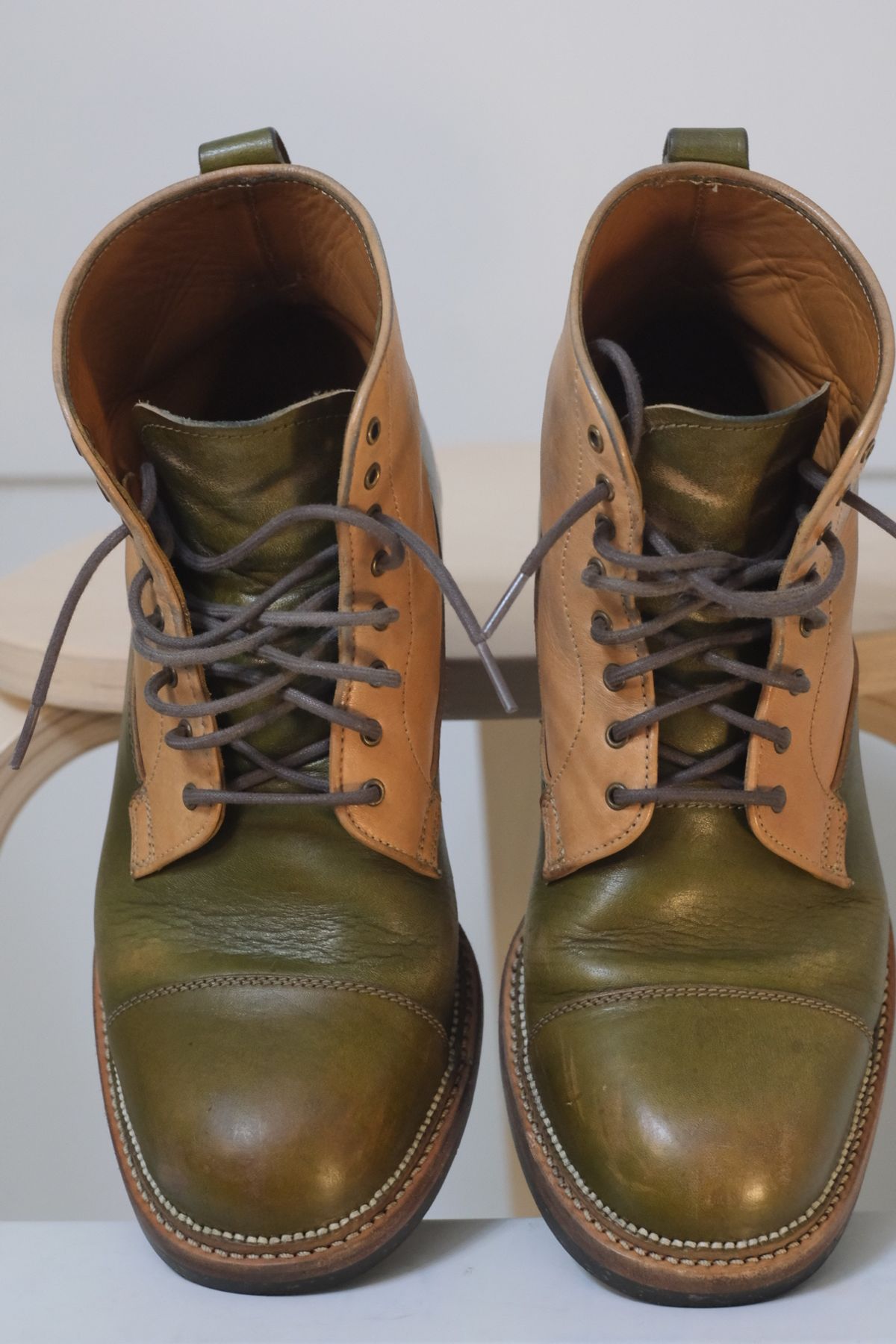 Photo by KentuckyDenimHead on January 6, 2024 of the Midas Vanquish Blucher Boot in Shinki Natural Horsehide Overdyed Olive.