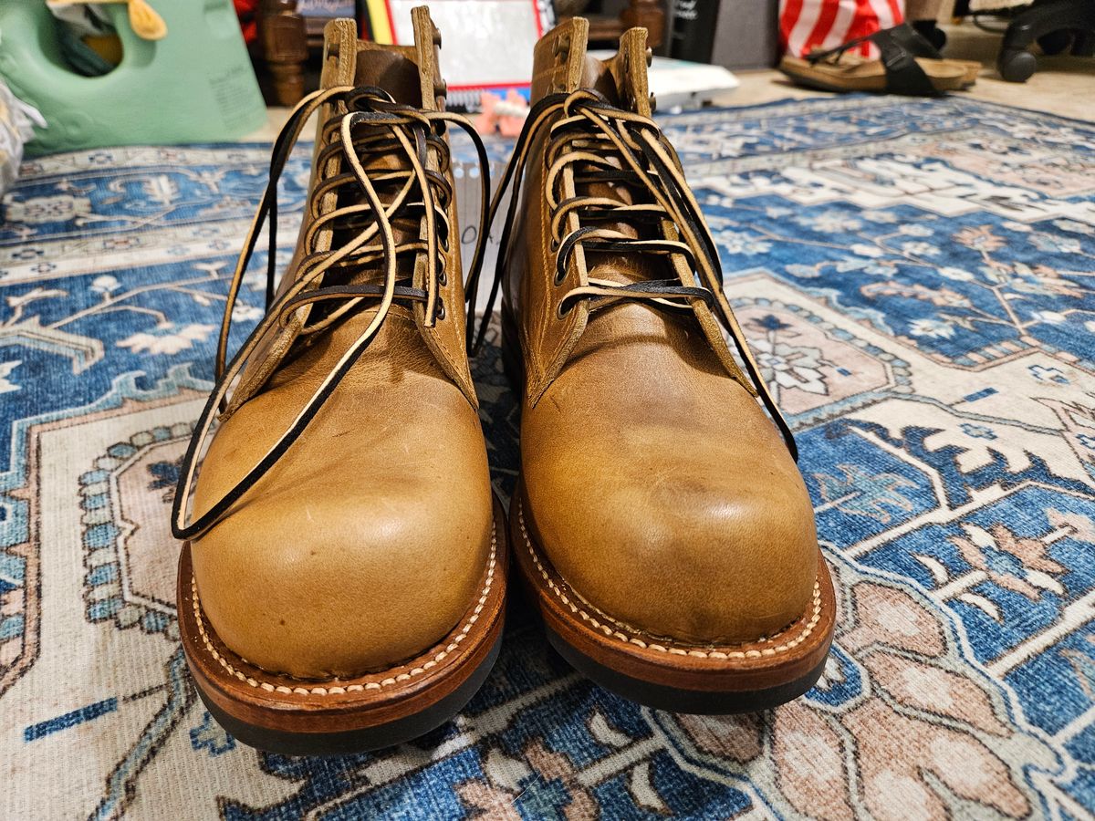 Photo by AJThrash on October 1, 2024 of the Truman Plain Toe Boot in Horween Natural Cypress.