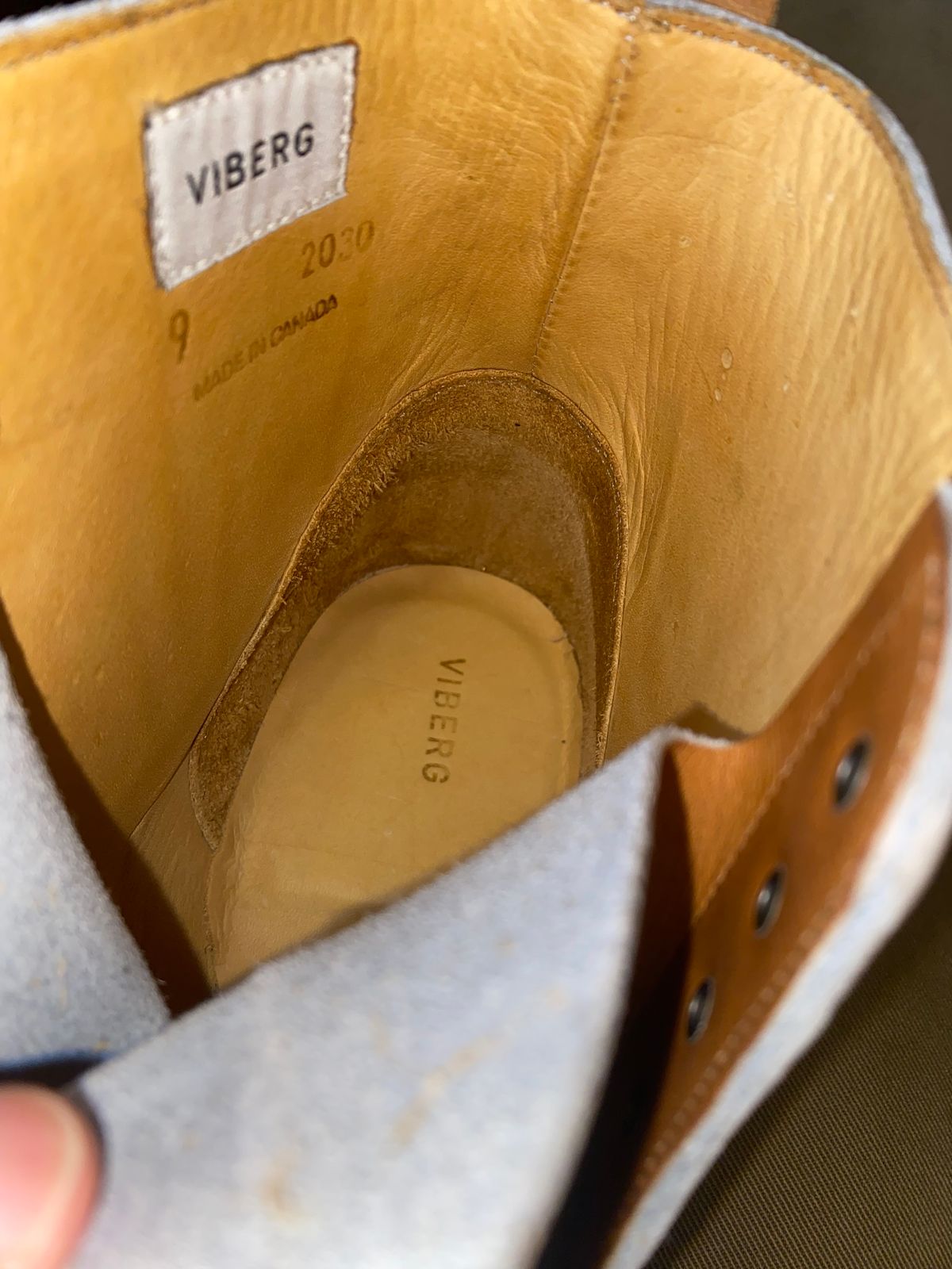 Photo by BootsAndBooks on May 15, 2024 of the Viberg Country Boot in Horween Oak Chromepak.