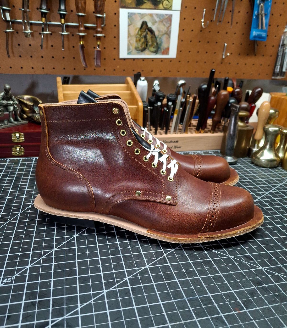 Photo by RawCordedSoul on April 3, 2025 of the New River Boot BARKSDALE in Horween Cognac Aspen Double Horsefront.
