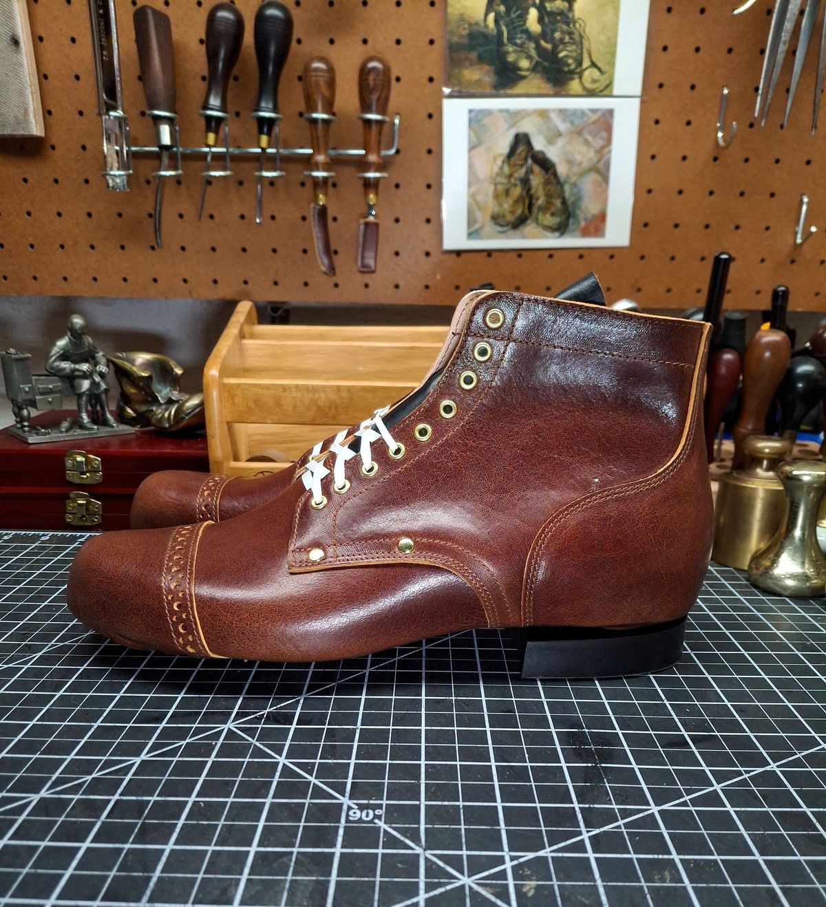 Photo by RawCordedSoul on March 29, 2025 of the New River Boot BARKSDALE in Horween Cognac Aspen Double Horsefront.