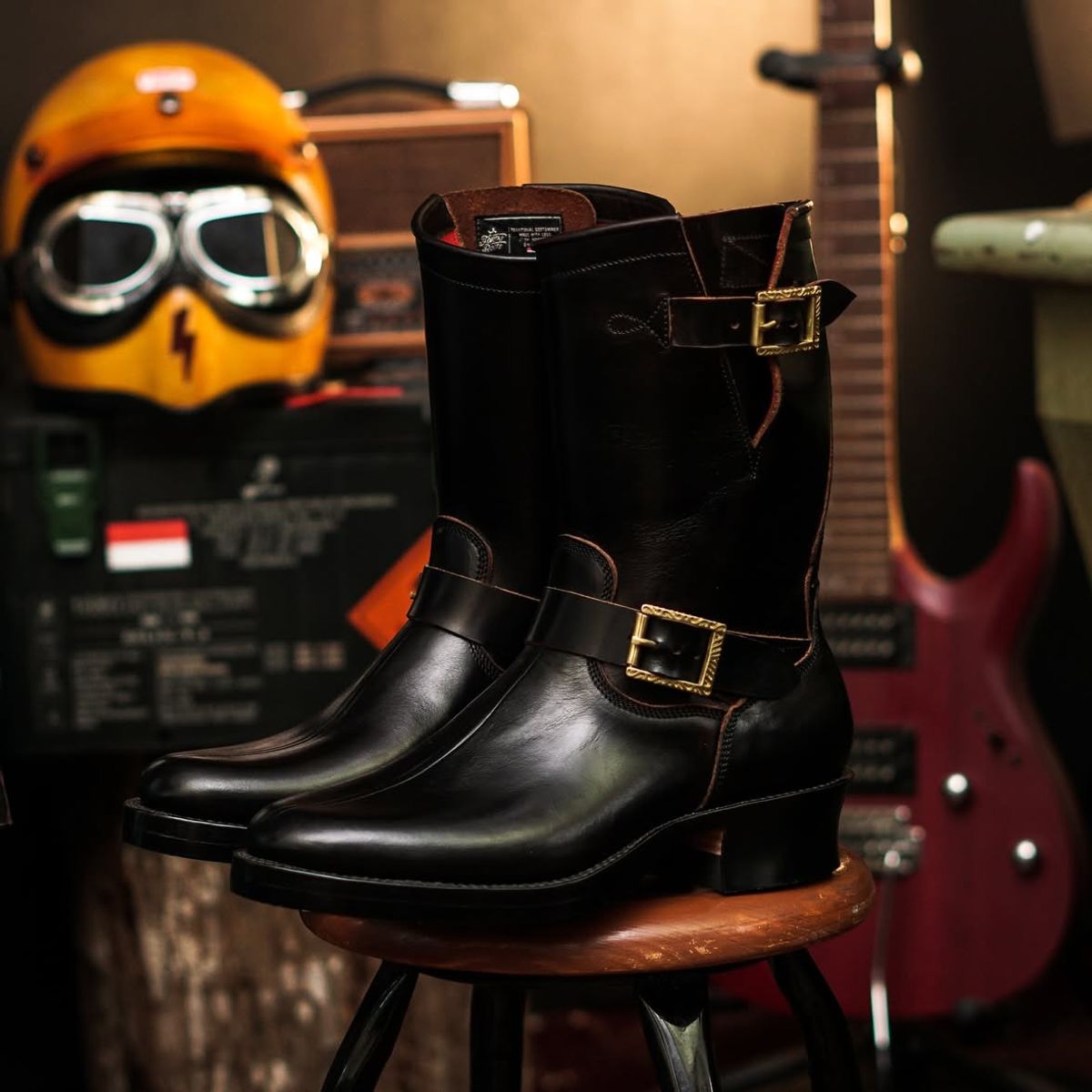 Photo by RawCordedSoul on September 23, 2025 of the Fortis Boots Yudistira in Indonesian Black Teacore.