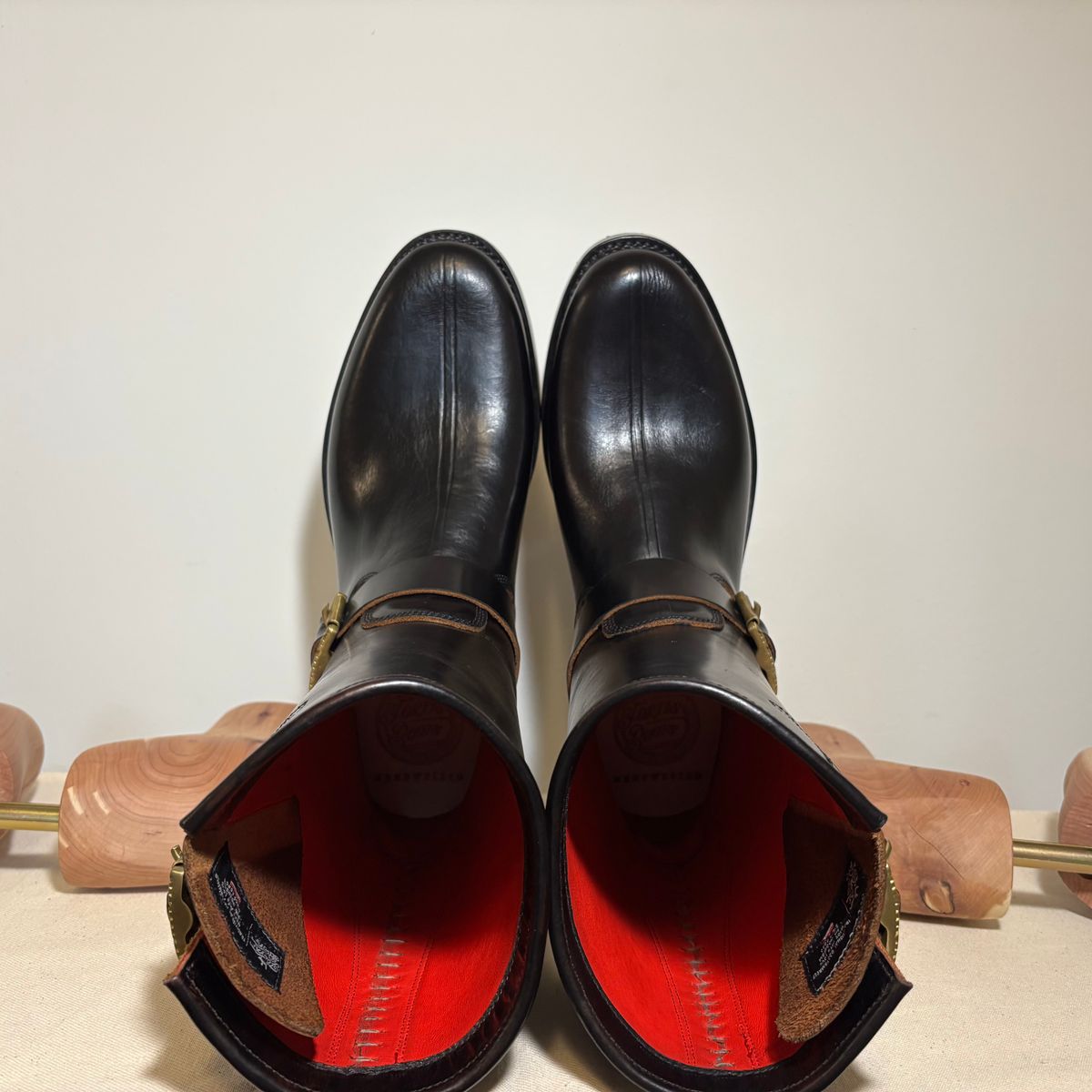 Photo by Asian on September 29, 2025 of the Fortis Boots Yudistira in Indonesian Black Teacore.