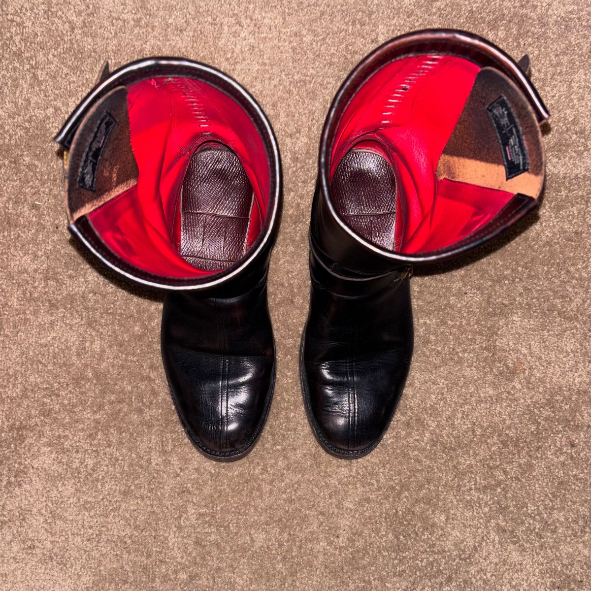 Photo by Asian on March 6, 2026 of the Fortis Boots Yudistira in Indonesian Black Teacore.