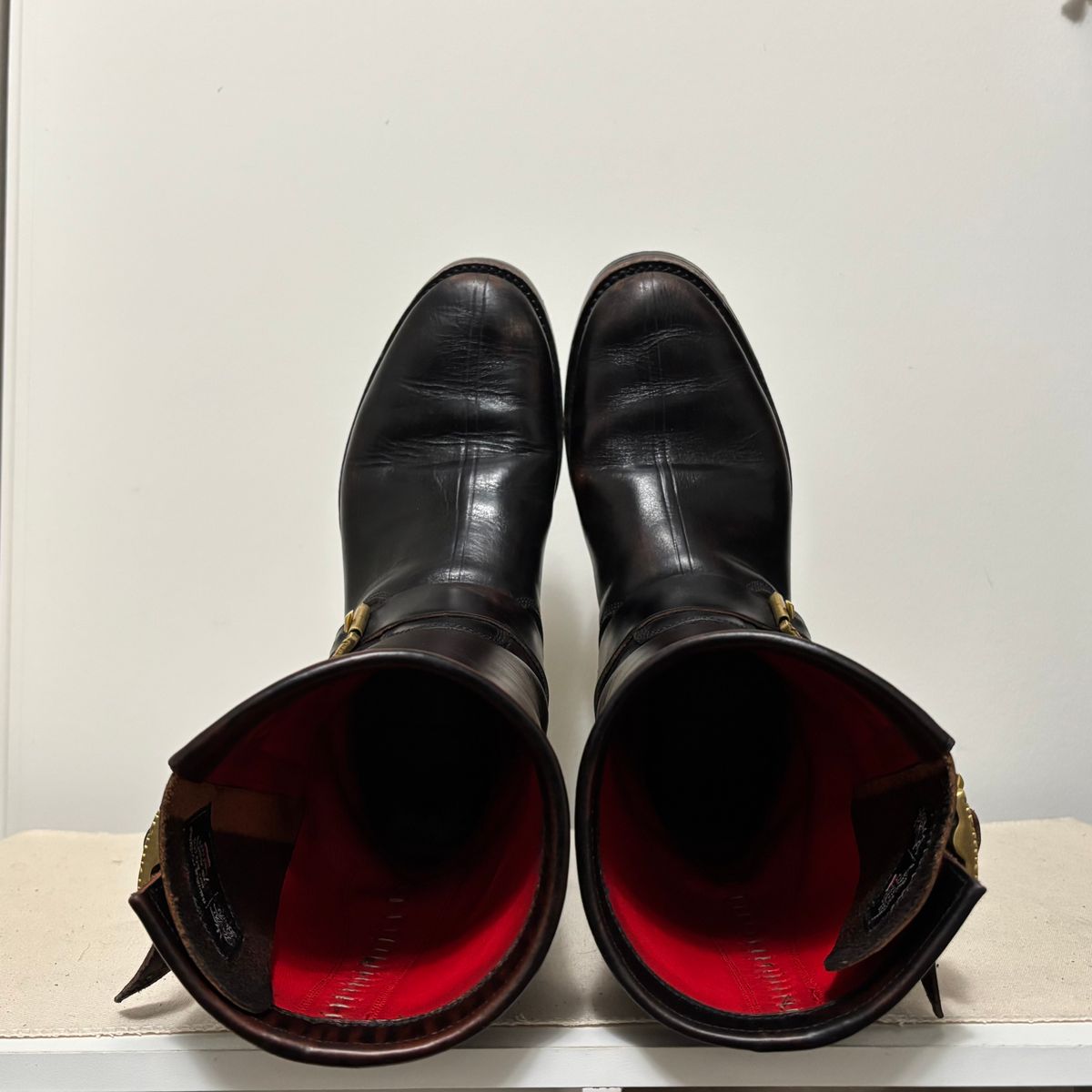 Photo by Asian on April 6, 2026 of the Fortis Boots Yudistira in Indonesian Black Teacore.