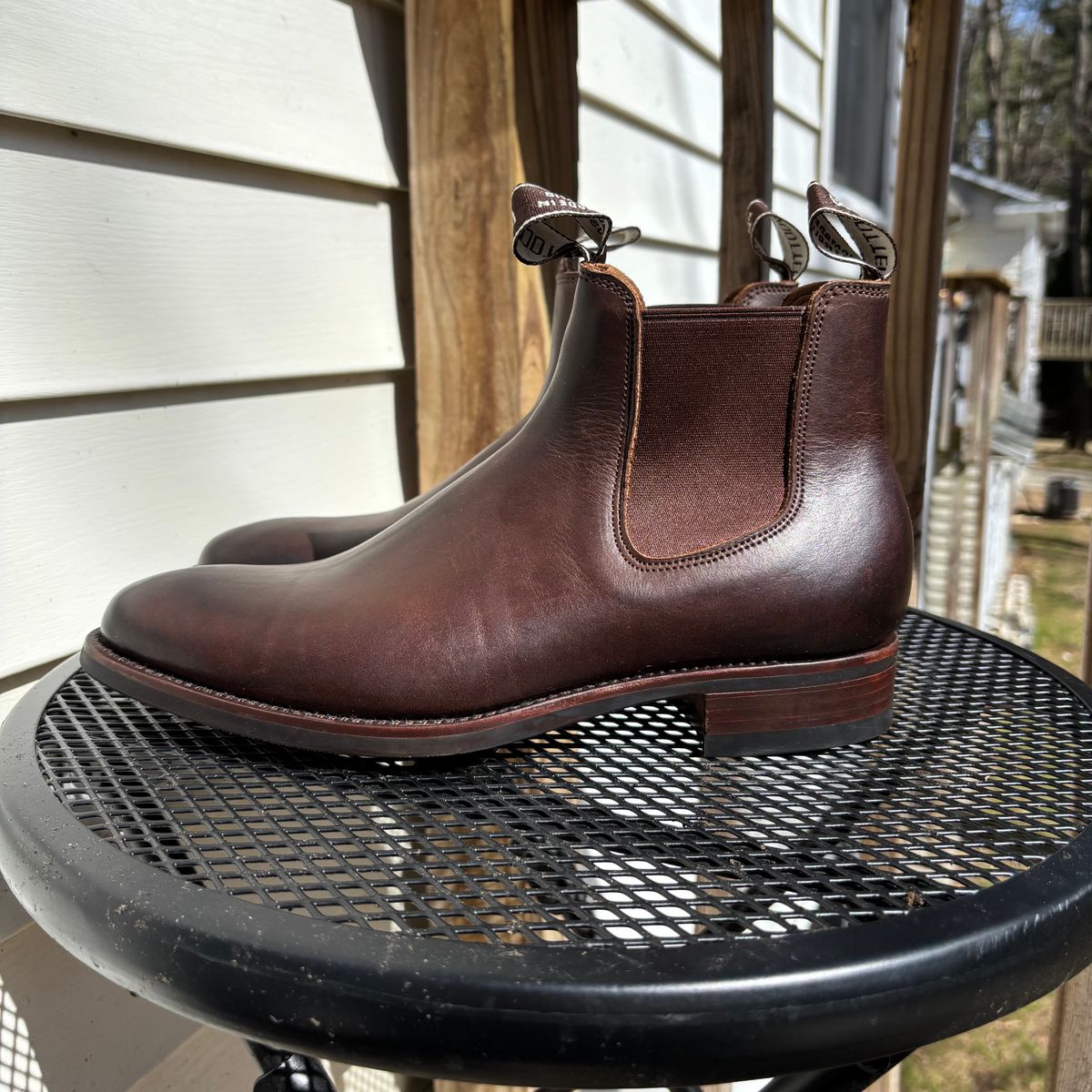 Photo by RawCordedSoul on March 28, 2025 of the Wootten Cordwainers Jack Gusset Originals in Geelong Teak Chrometan.