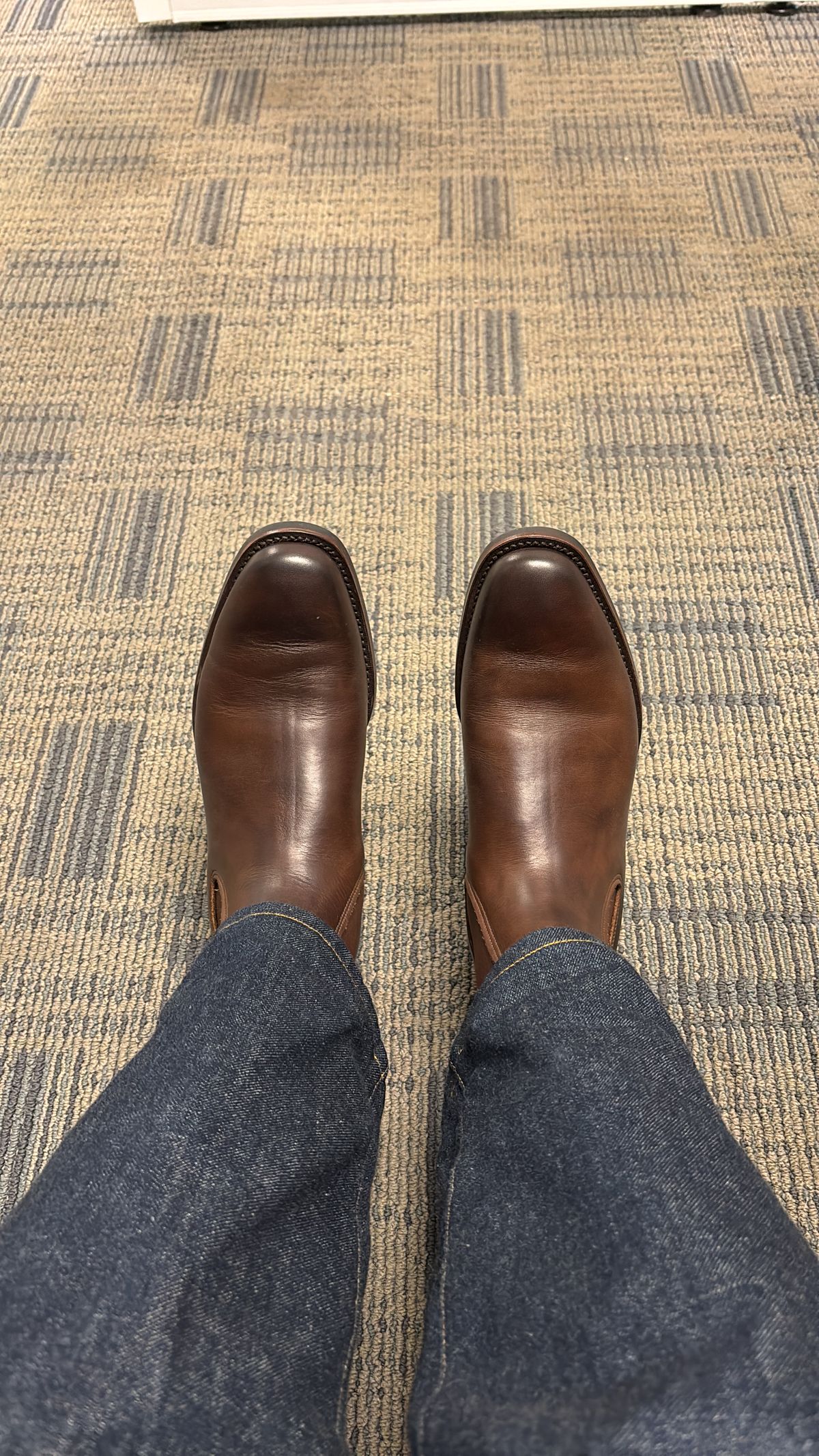 Photo by Asian on December 12, 2025 of the Wootten Cordwainers Jack Gusset Originals in Geelong Teak Chrometan.