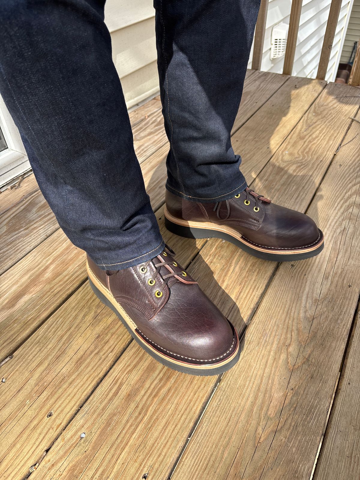 Photo by RawCordedSoul on March 8, 2025 of the Ken Diamond 1/2 Cut in Horween Dark Brown Aspen Double Horsefront.